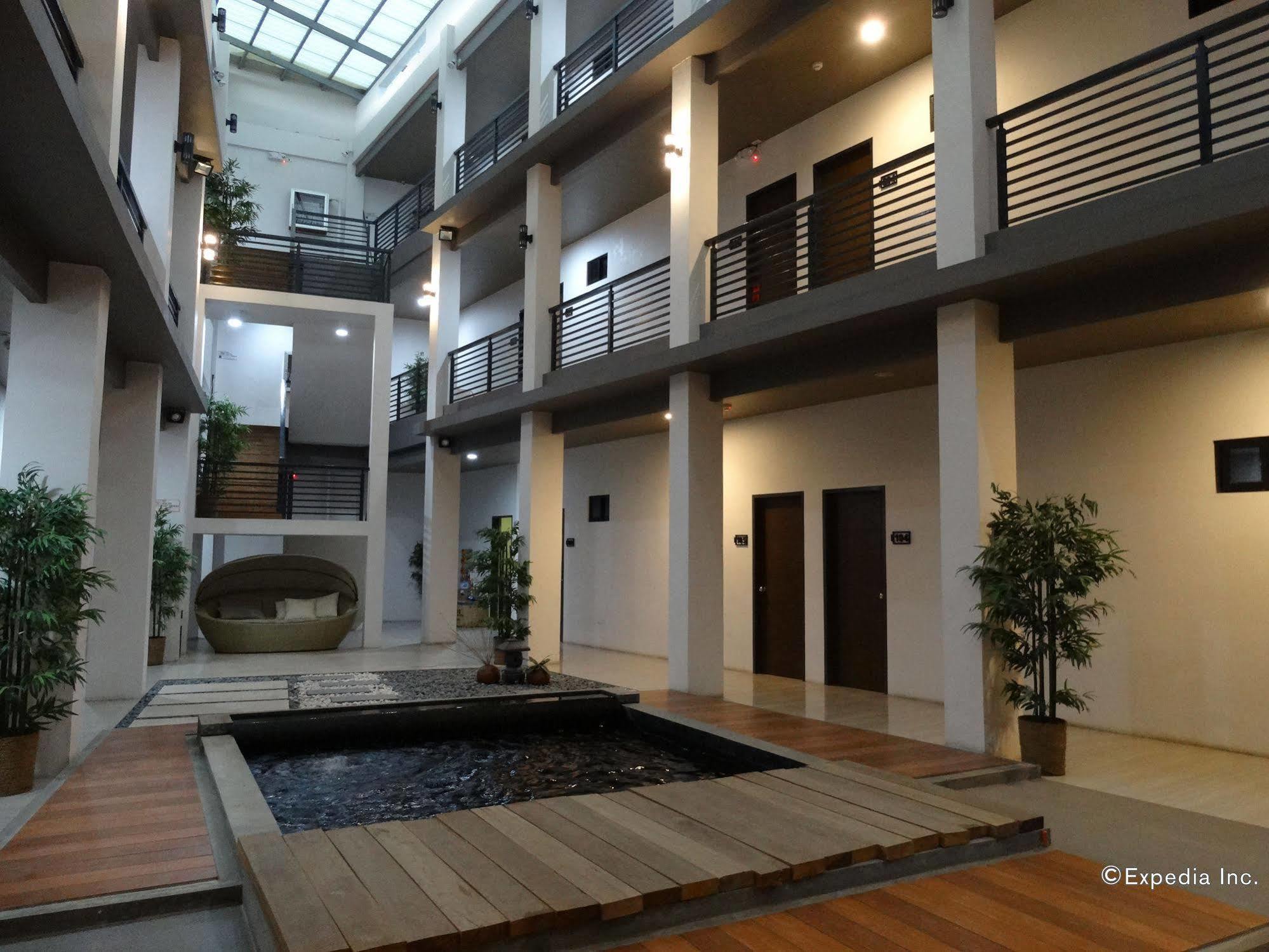 Urban Living Zen Hotel Davao Zewnętrze zdjęcie