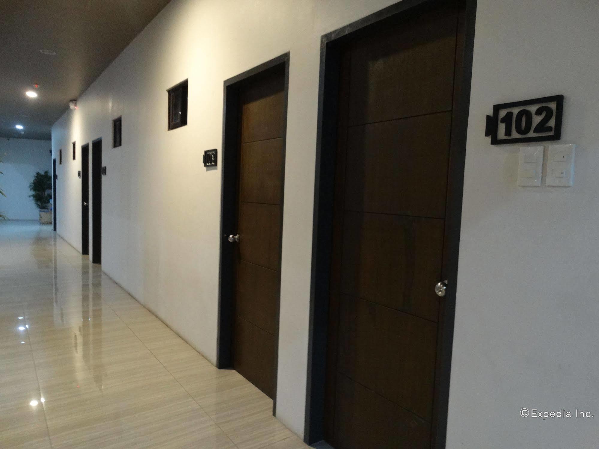 Urban Living Zen Hotel Davao Zewnętrze zdjęcie